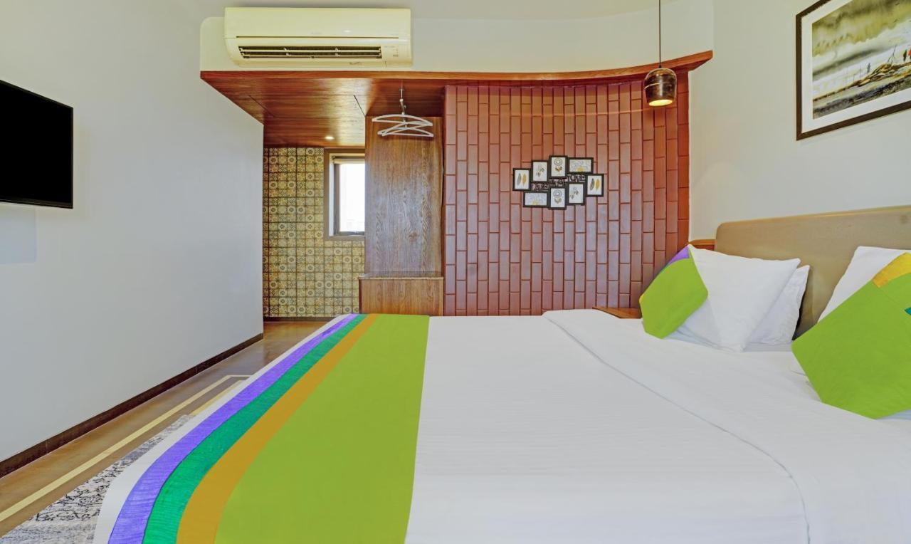Treebo Olive Nest Hotel Mumbai Exterior photo